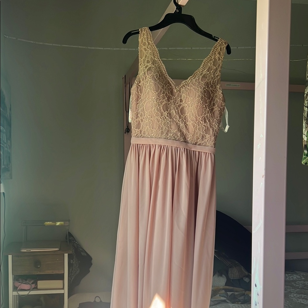 Elegant Lace Top Maxi Dress